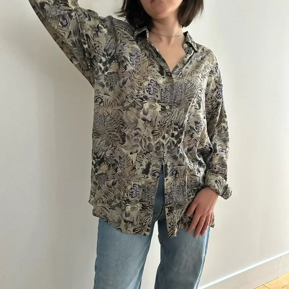 VINTAGE EVIDENCE 100% SILK PATTERNED  BLOUSE - M - Picture 7 of 16